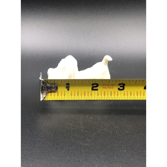 Vintage Hallmark 1975 White Hound Dog Bisque Porcelain Figurine - Picture 8 of 8